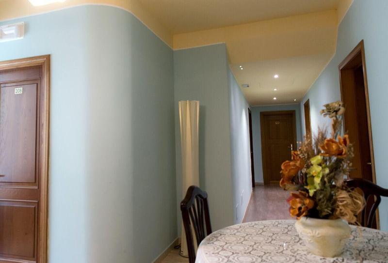 Hotel Villa Aurora Latina Ngoại thất bức ảnh