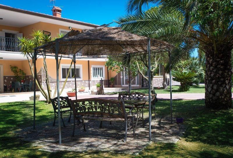 Hotel Villa Aurora Latina Ngoại thất bức ảnh